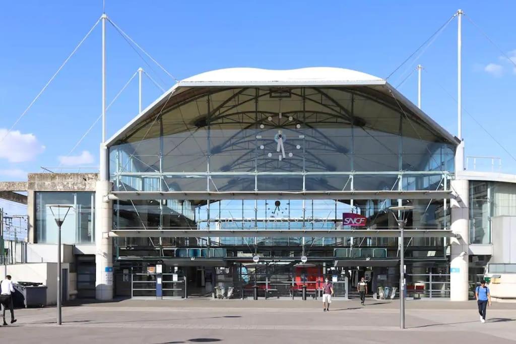 Superbe T2 Proche De La Gare Rer Tgv Massy Palaiseau Lägenhet Exteriör bild